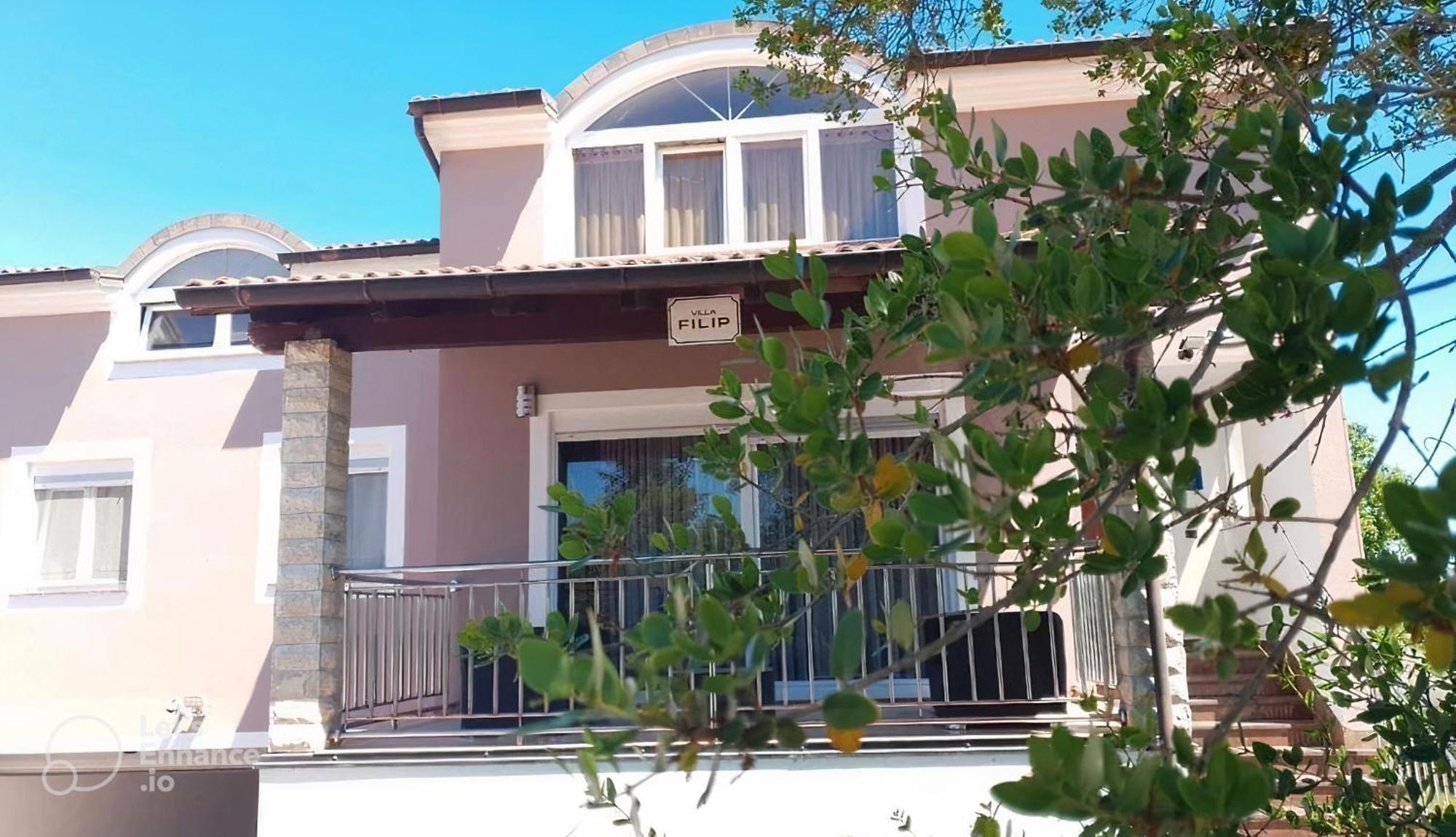 Villa Filip - Private Pool & Gym Pula Exterior photo